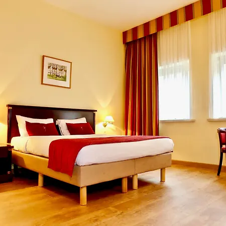 Golden Tulip De' Medici 4*