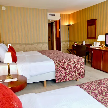 Golden Tulip De' Medici Hotel