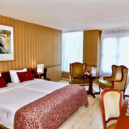 Golden Tulip De' Medici Hotel
